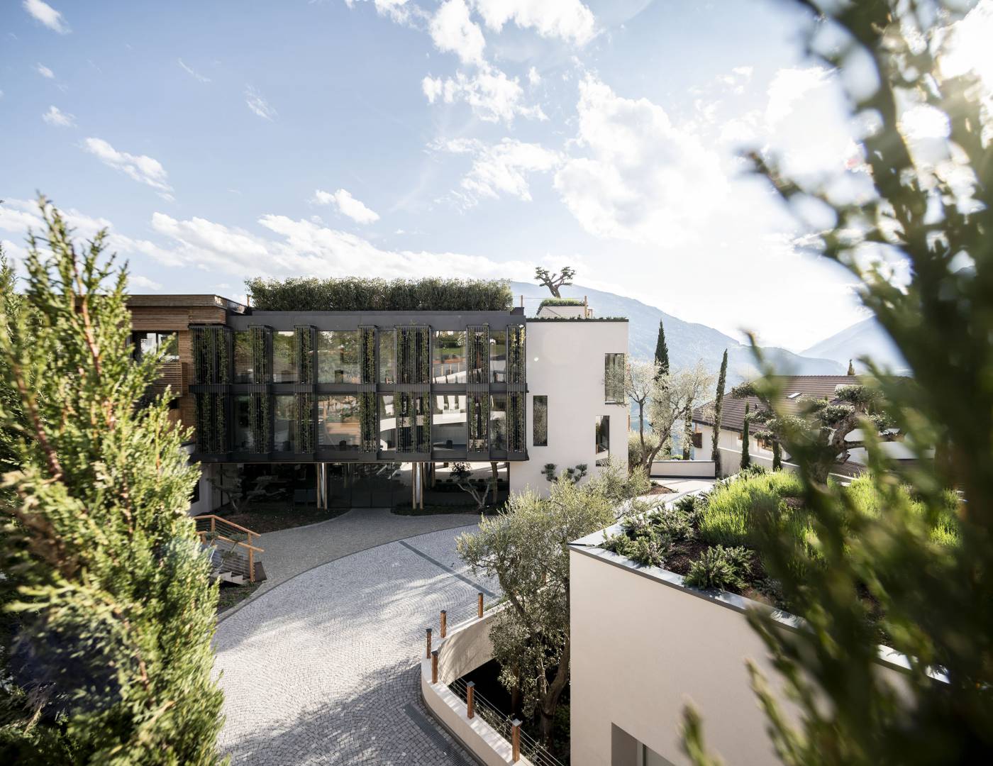 Vista esterna dell’Hotel Erika, hotel benessere 5 stelle a Tirolo