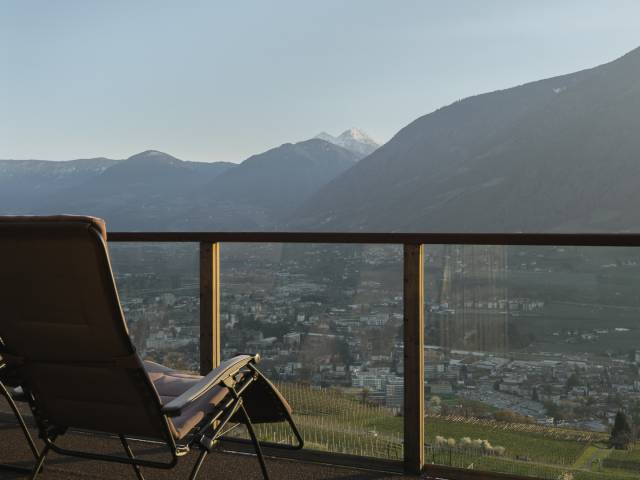 Panoramablick aus der Suite Stella mit weitem Ausblick und exklusivem Wohnkomfort