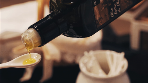 Foto simbolica: 08. Apr. 2026 dalle ore 18:30Bar Degustazione d'olio d'oliva