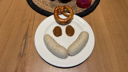 Foto simbolica: 09. Apr. 2026 dalle ore 07:30 Colazione con Weißwurst