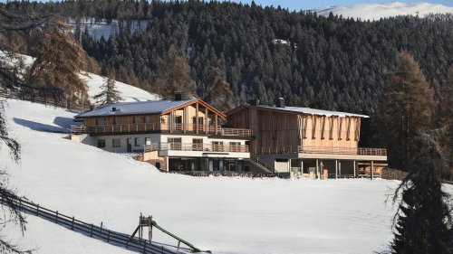 Symbolfoto: 29. Dez. 2025 ab 09:15 UhrRezeption Winterwanderung nach Flaas Kampidell & Einkehr mit Pepi & Patrick